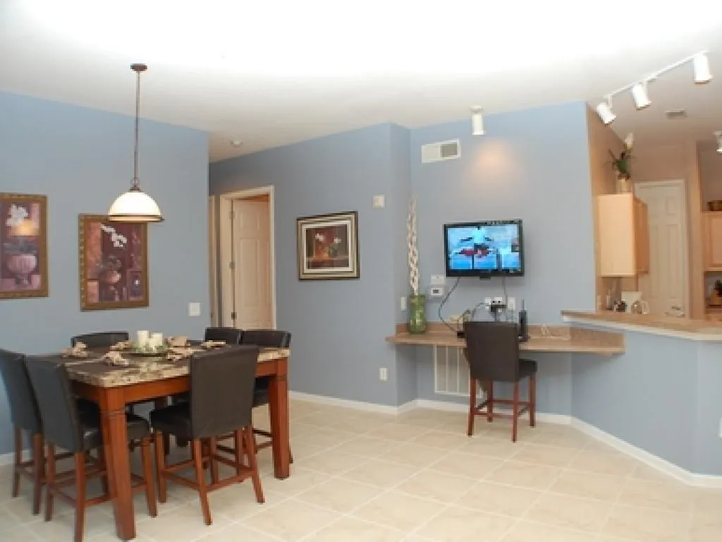Ridge Castle Apartment Davenport United States
